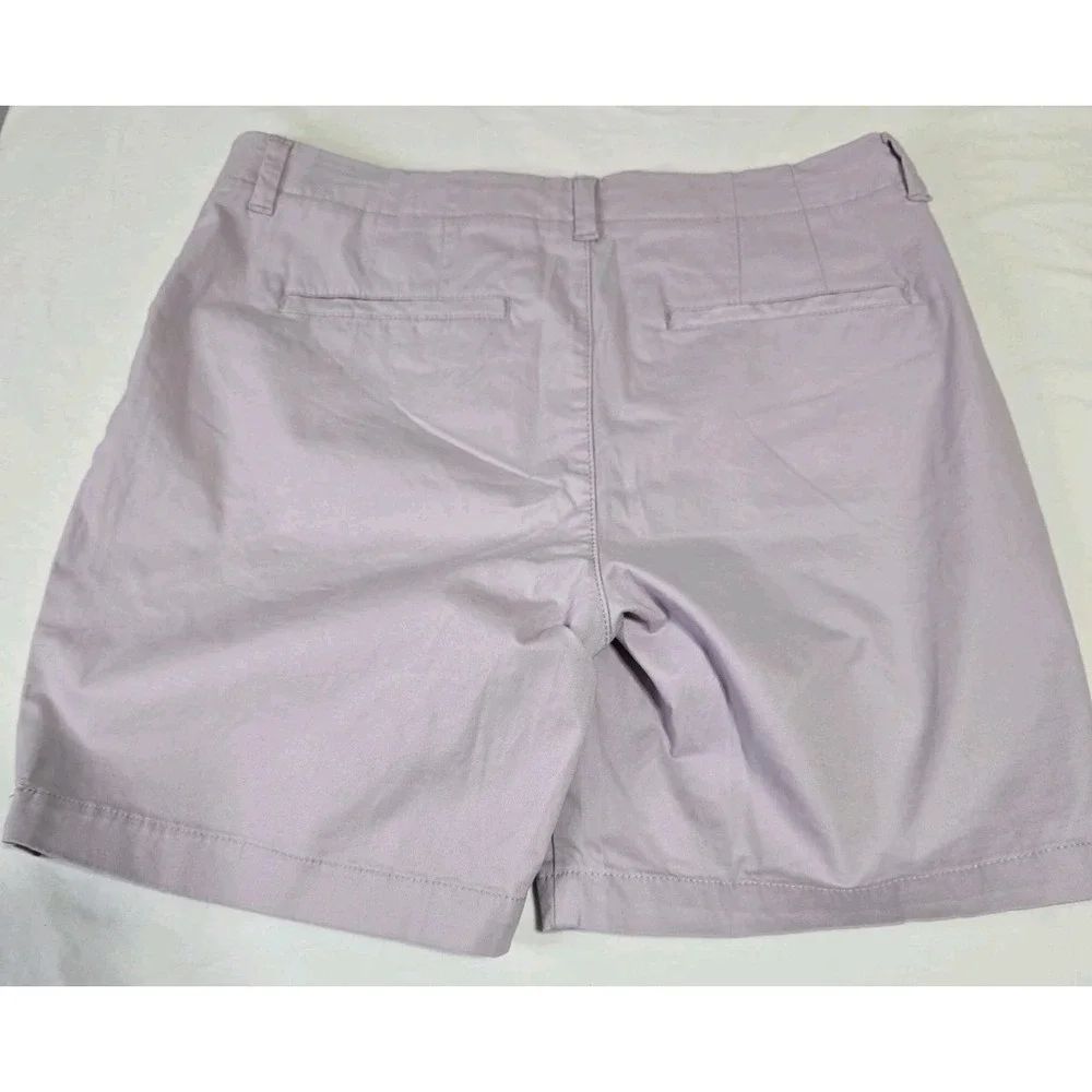 Lee Women's‎ 14 Medium Shorts Regular Fit Mid-Rise Light Purple